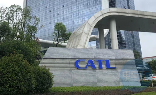 寧德時代聯手施耐德電氣 鋰電池替代鉛酸電池進程加速，?？藗愃闺姎庥瓉砭G色轉型新機遇